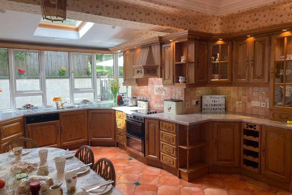 Glenmount Castleblayney Villa Eksteriør bilde